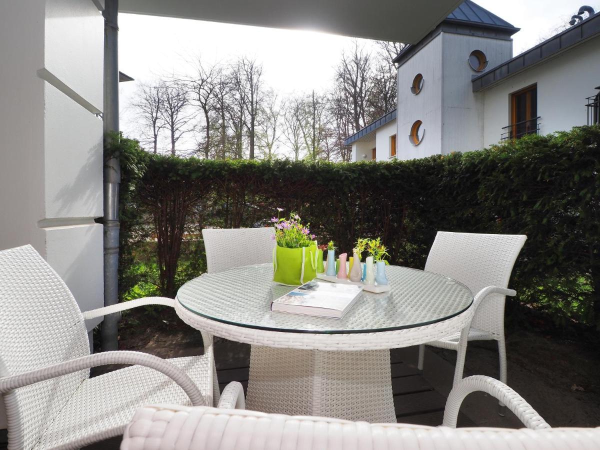 Kaiservillen Heringsdorf - Ferienwohnung Mit 1 Schlafzimmer Und Terrasse D201 Exterior foto